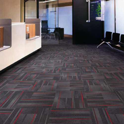 Dinamik bir tasarıma sahip olan Pasteur karo halı lüks alanlarda şıklık yaratır.