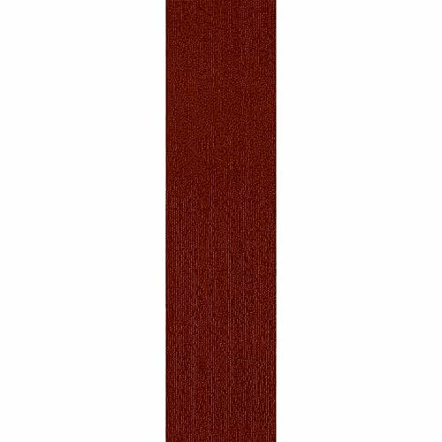 Darwin 32 karo halı, turuncu rengiyle estetik bir görünüme sahiptir.